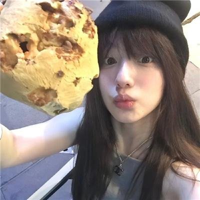 活阎王的软萌小甜包